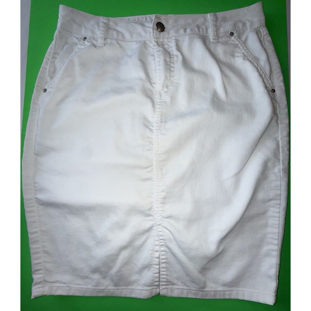 British Khaki WomensSize 6 White Stretch Cotton Knee-length Skirt Casual Utility